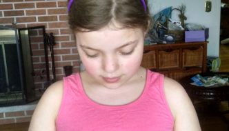 Kids Having Phones Featured Image